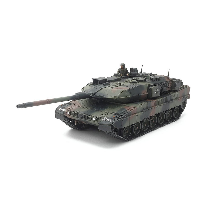 TAMIYA 1/48 LEOPARD 2 A7V GERMAN MAIN BATTLE TANK